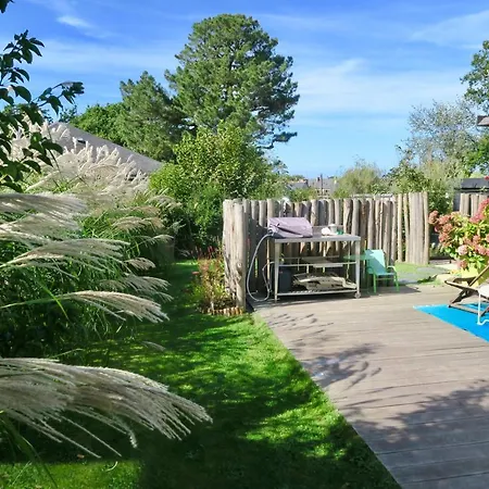 Holiday home A L'accostage Tregastel